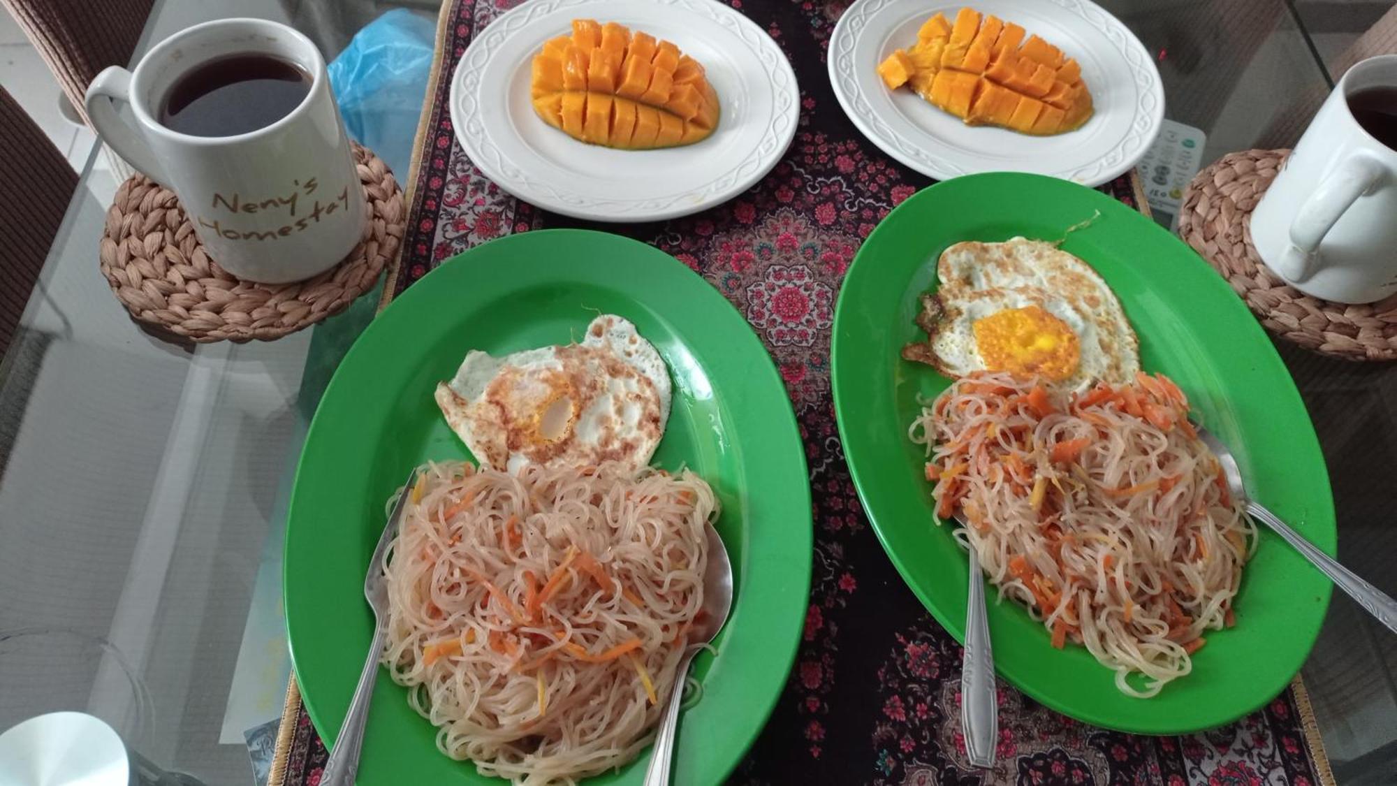 Neny'S Homestay 萨巴 外观 照片